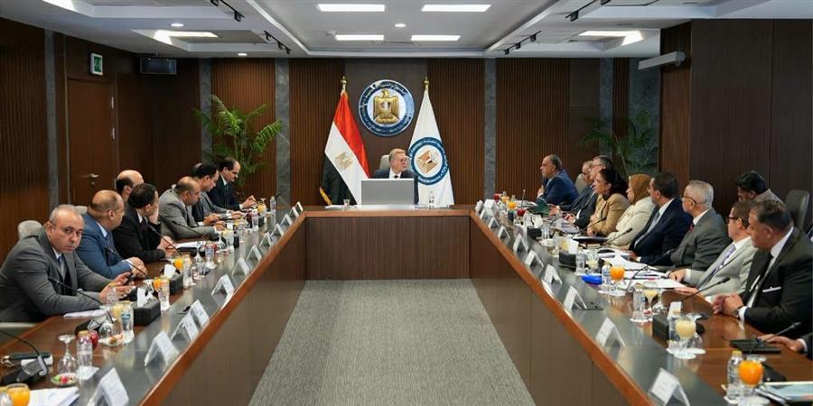 وزير البترول: تطوير البنية الأساسية والتكرير أولوية لتعزيز أمن الطاقة